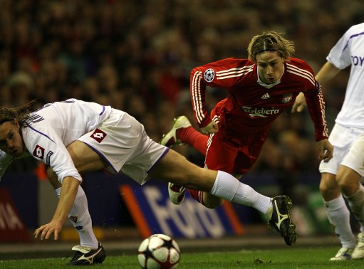 里程碑，青岛西海岸球员宋浩宇俱乐部生涯出战100场比赛