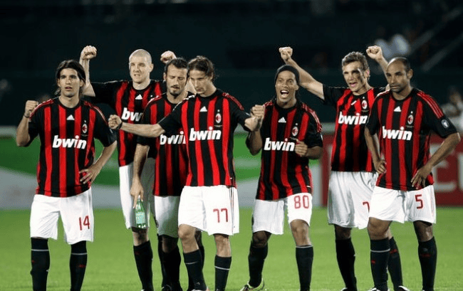 弗拉霍维奇面临长时间休战，意媒：尤文正在关注吉拉西