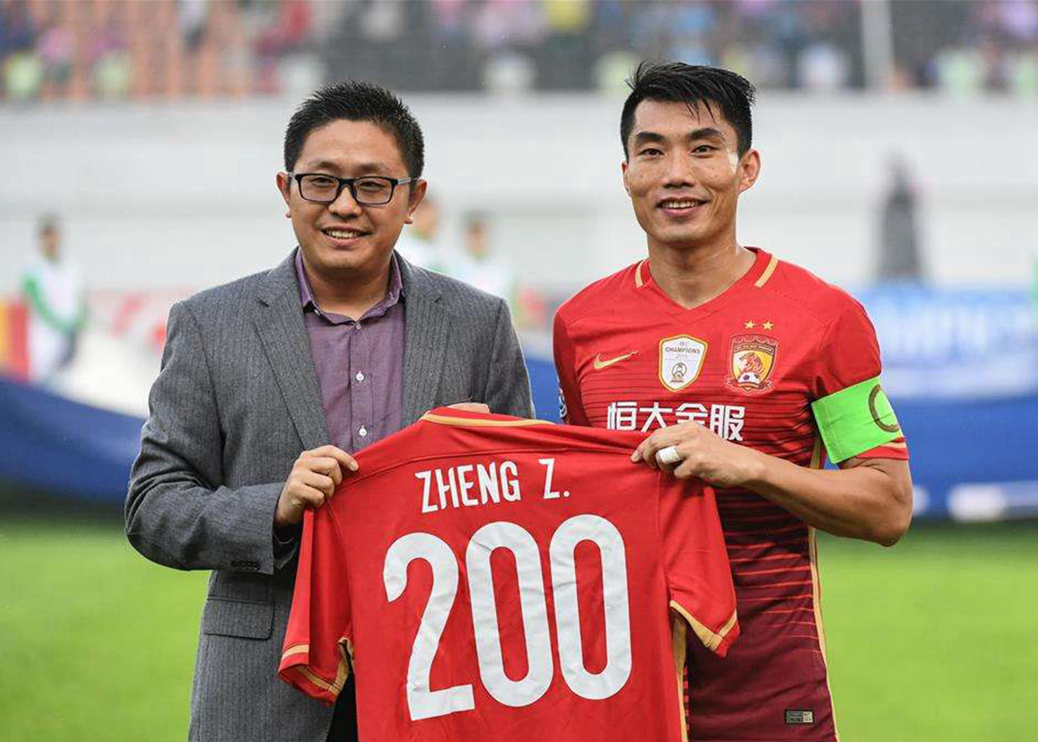 受到撞击影响？米切尔第三节仅5中2，得到4分1板1助