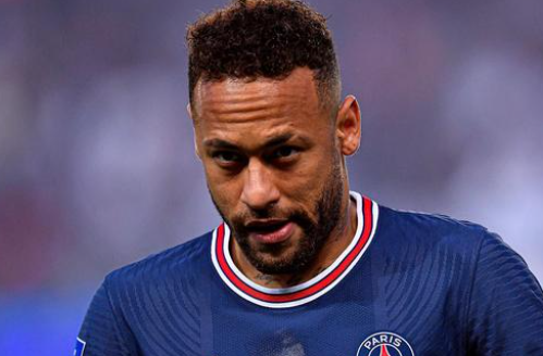 维斯塔潘起步良好暂时领跑，皮亚斯特里过掉诺里斯上至第2